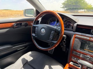 Volkswagen Phaeton TDI 3.0 V6