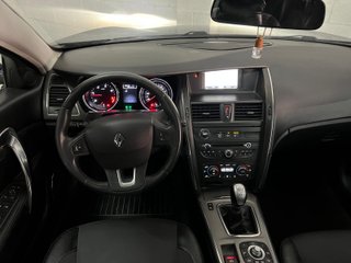 Renault Latitude 2010  PANO. CAM.