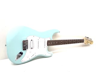 E63674-0 GUITARRA ELECTRICA SQUIER STROCASTER