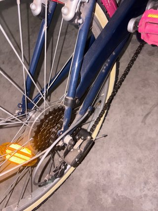 Bicicleta infantil rosa y azul