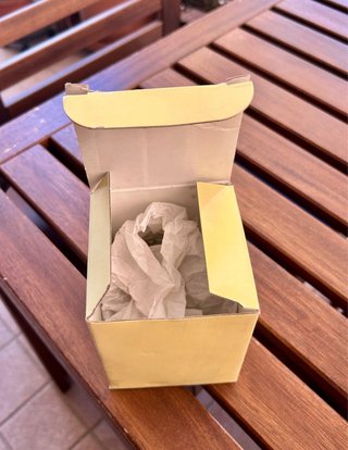 Posacenere in vetro con decorazione
