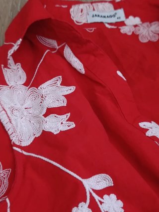 Camisa senhora Jaramago floral vermelha
