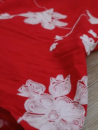 Camisa senhora Jaramago floral vermelha