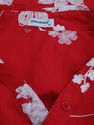 Camisa senhora Jaramago floral vermelha