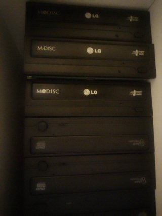 Grabadora Lector CD-DVD SATA LG
