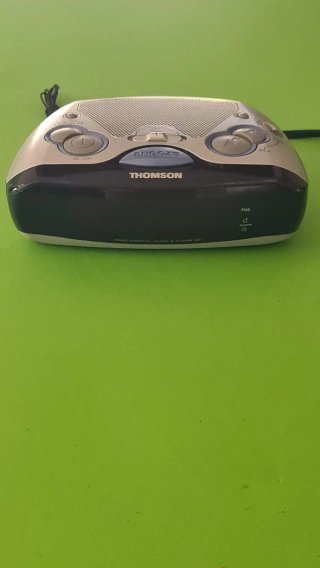 Radio Despertador Digital Thomson