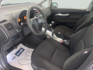 Toyota Auris 1.4 D-4D DPF Active Confortdrive 66 kW (90 CV)