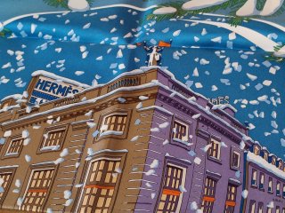 Foulard Hermes Noël au 24 Faubourg Dimitri Rybalch