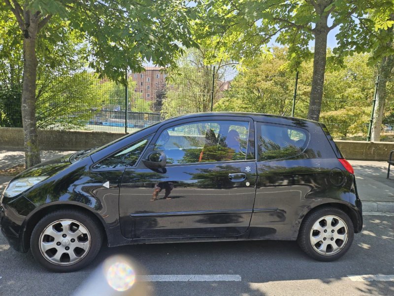 Mitsubishi Colt 2007 - foto 1