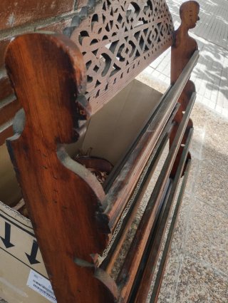 Platero de madera tallada