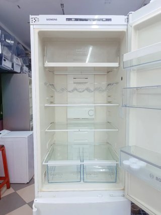 FRIGORÍFICO SIEMENS COMBI NO FROST