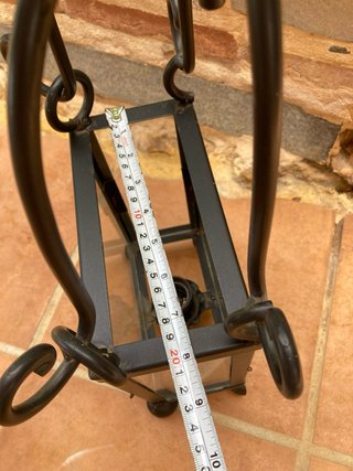Farol de pared de hierro antiguo