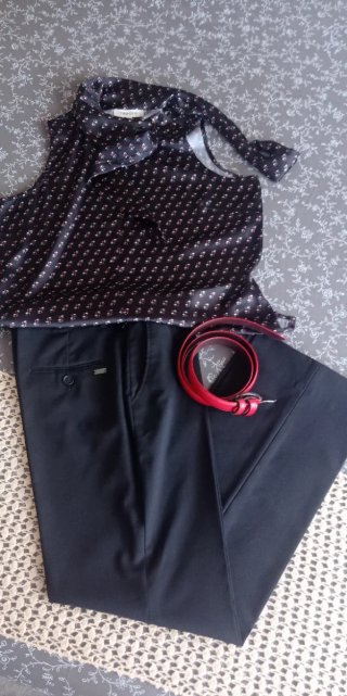 Pantalón vestir CARAMELO negro