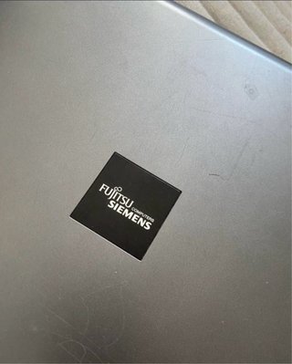 Portátil Fujitsu Siemens ESPRIMO
