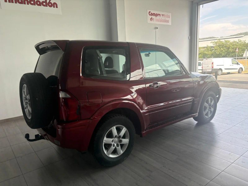 Mitsubishi Montero 2005 - foto 1