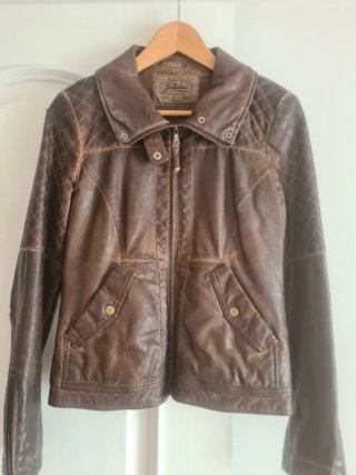 Chaqueta de cuero Trafaluc marrón Talla XS