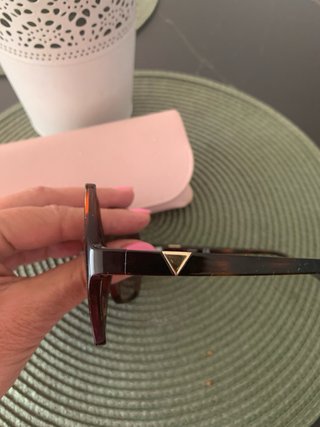 Gafas de sol Guess marrones