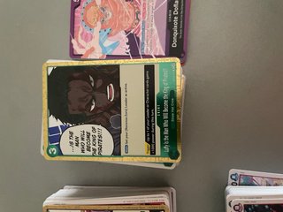Carte collezionismo One Piece lotto 580 carte