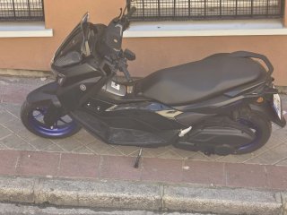 Yamaha NMAX 125cc Negra