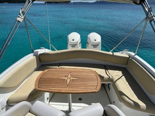 Beneteau Flyer 750 Sun Deck | Barco 7m