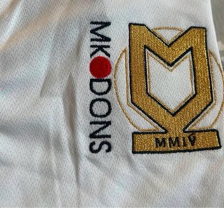 Camiseta Errea MK Dons Primera Equipación 2016