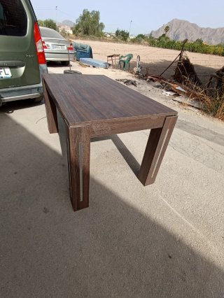 Mesa comedor extensible madera y metal
