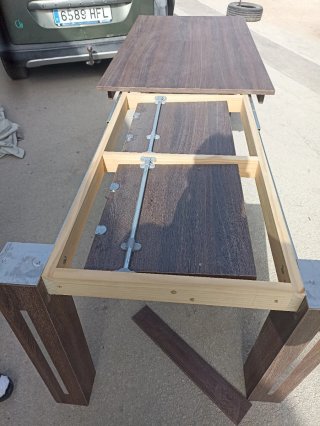 Mesa comedor extensible madera y metal