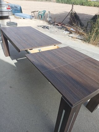 Mesa comedor extensible madera y metal