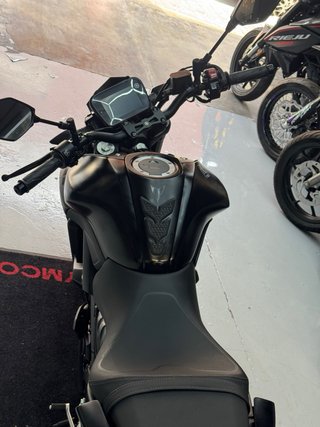 Yamaha MT-125 Negra - 1000km