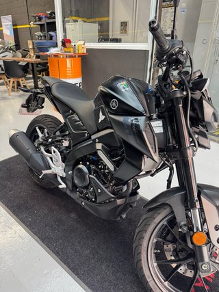 Yamaha MT-125 Negra - 1000km