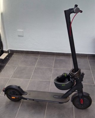 Patinete Eléctrico Xiaomi muy Cuidado.