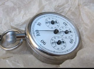 ANTIGUO PODÓMETRO DE BOLSILLO