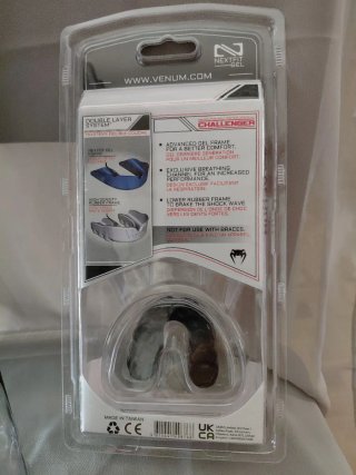 Pack Boxeo Venum Guantes, Protector Bucal y Vendas