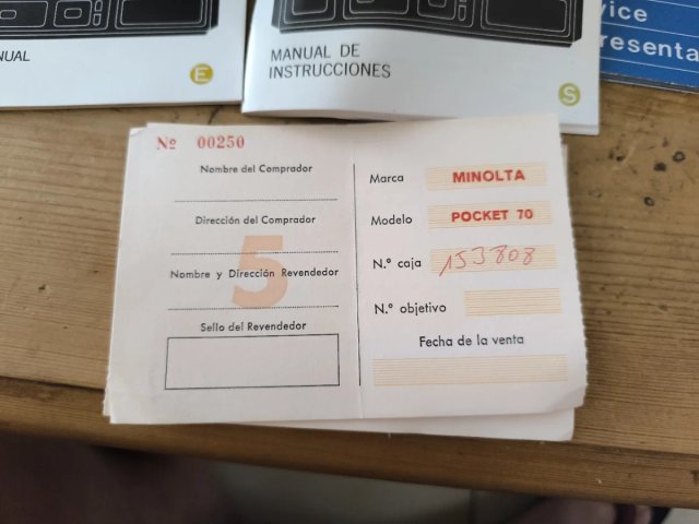 Minolta Pocket Autopak 70 Cámara con bateria nueva