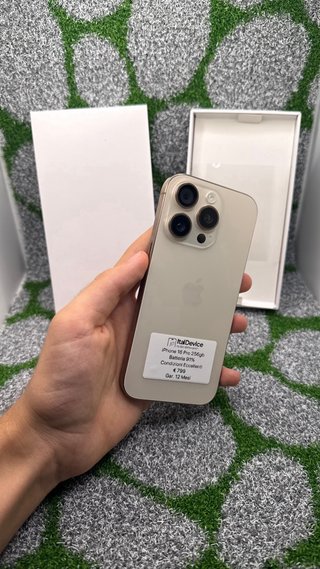 iPhone 16 Pro 256GB Desert