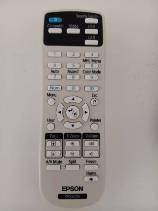 Proyector Epson H719B + REGALO Chromecast