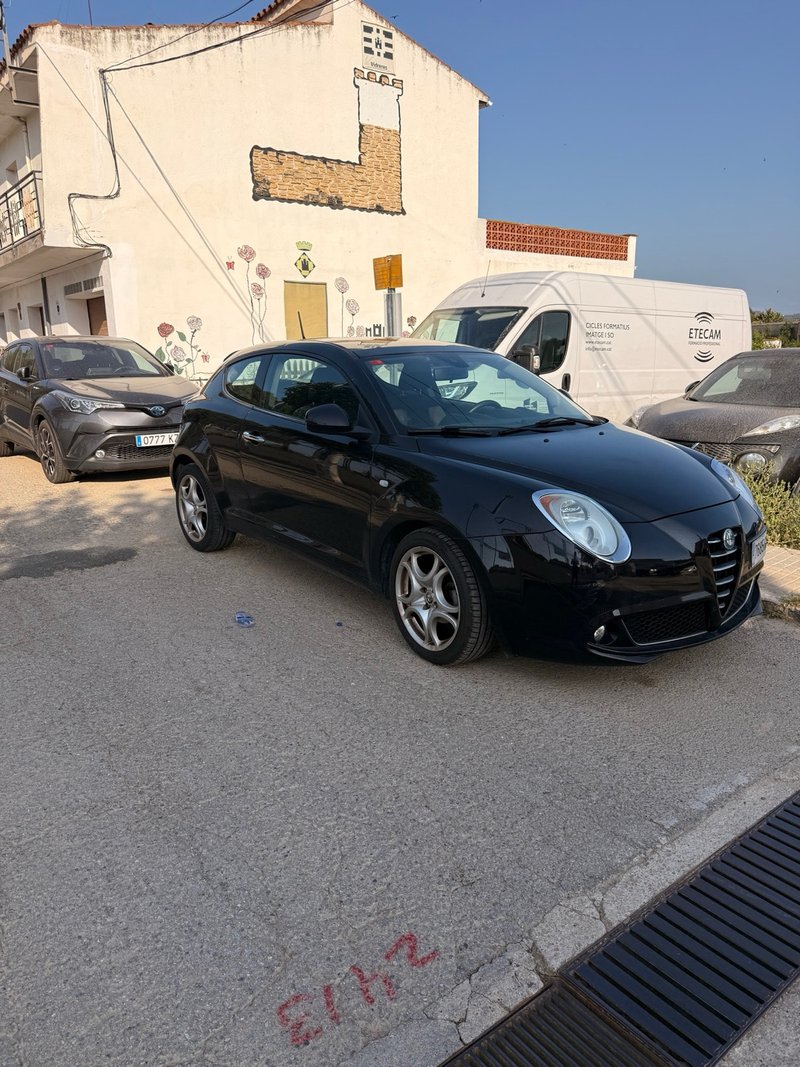 Alfa Romeo MiTO 2010 - foto 1