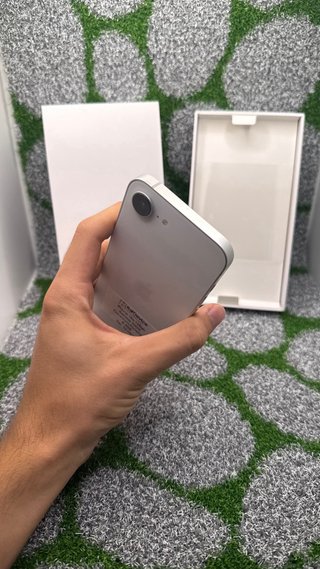 iPhone 16e 128GB Bianco - Perfette Condizioni 100%