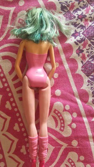 Barbie ballerina in costume da bagno rosa