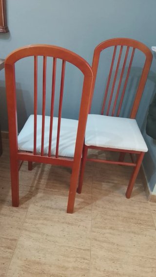 2 Sillas 10 euros recoger en Motril