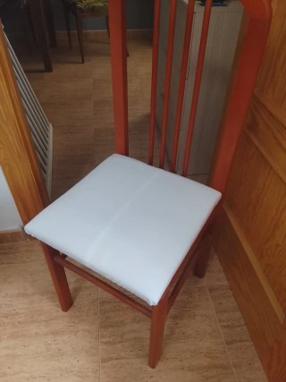 2 Sillas 10 euros recoger en Motril