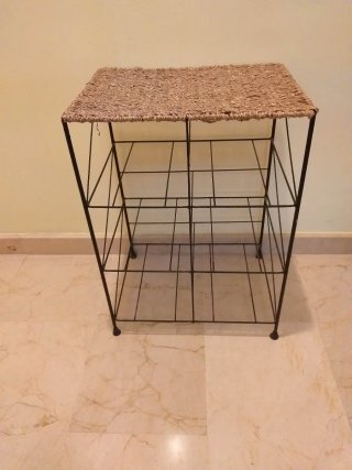 Mueble de mimbre con 6 cajones