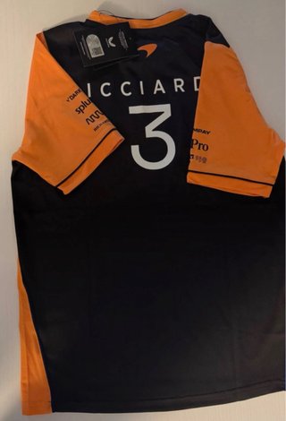 Camiseta Castore Orange equipo de Daniel Ricciardo
