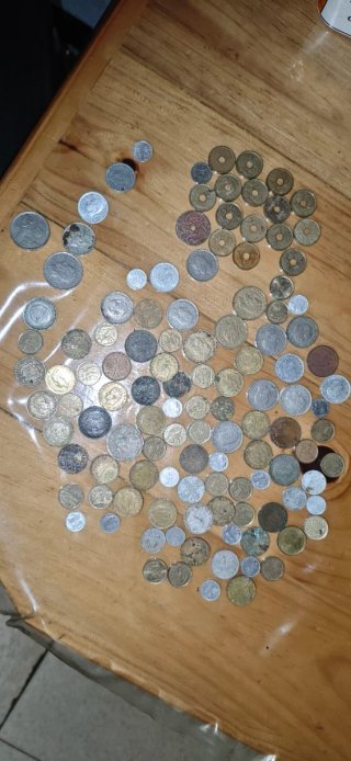 Lote, pesetas variadas Franco y Juan Carlos I