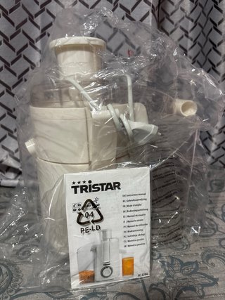 Extractor de jugos Tristar SC-2286 250W
