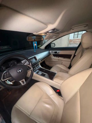 Jaguar XF 2014