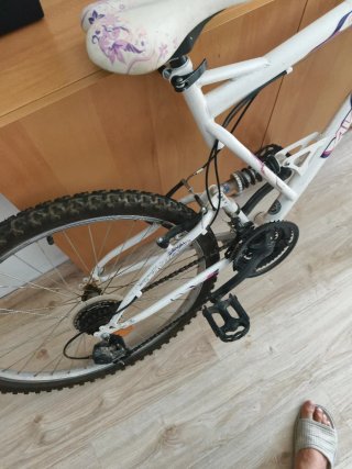 Bicicleta de Montaña Blanca (especial para chicas)