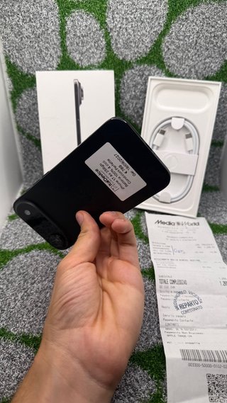iPhone 17 Air 256GB - Nuovo 4 cicli di ricarica