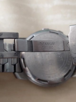 Reloj Tissot T-Touch Multifunción