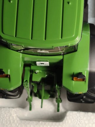 Maqueta Schuco John Deere 8400